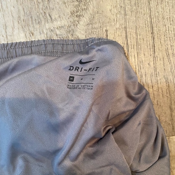 SOLD ON IG Nike shorts - Picture 3 of 3